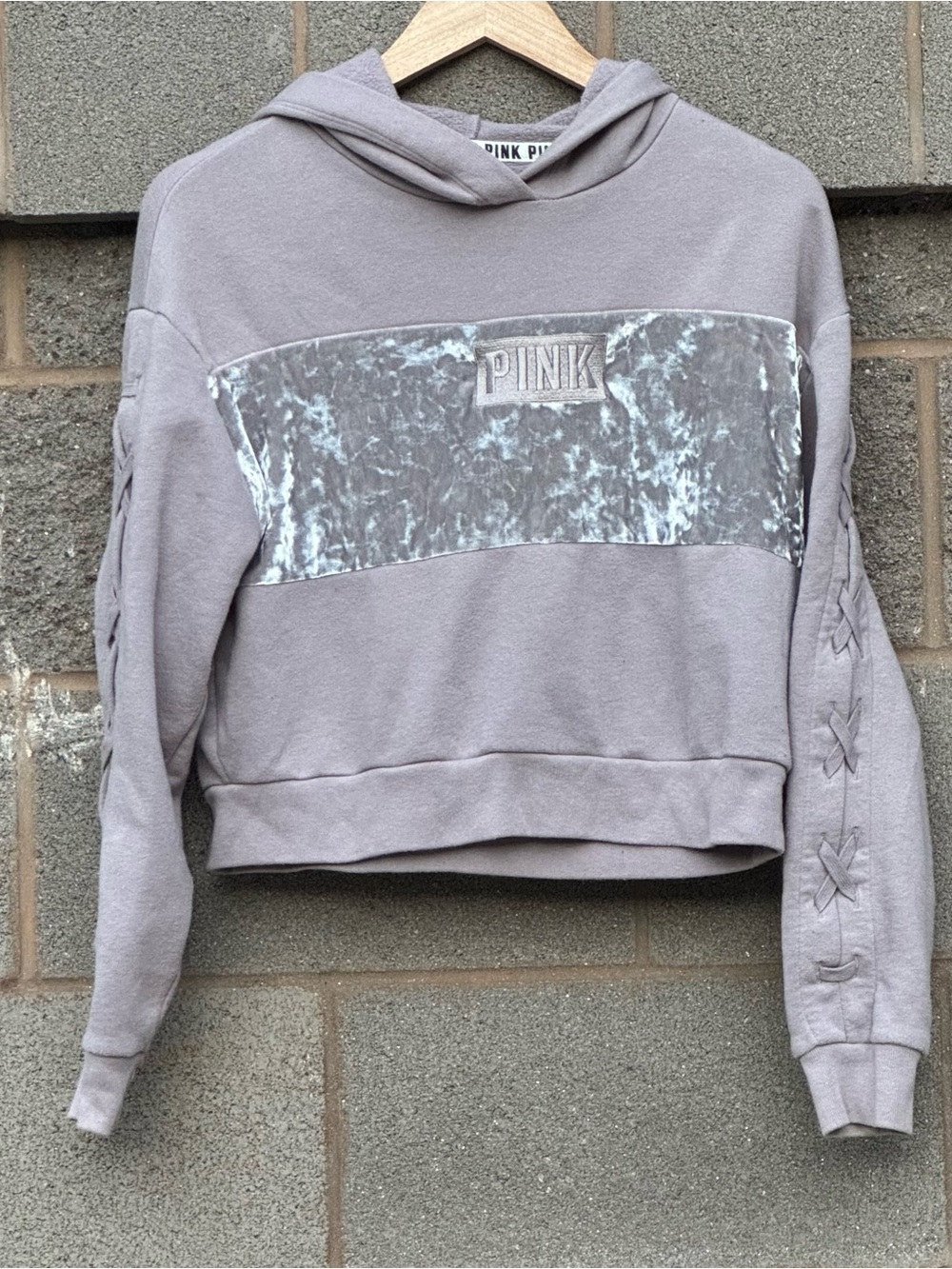 Womenβs Victoriaβs Secret PINK Gray Cropped Velour Hoodie XS